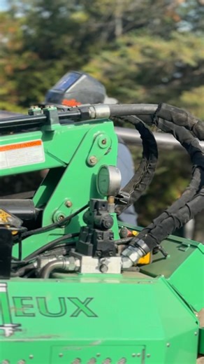 72 reactions · 35 shares | Les Techno Pieux sont vissés dans le sol jusqu’à la bonne profondeur, afin de garantir la solidité de votre projet. Au besoin, des rallonges soudées peuvent être ajoutés et nos machines spécialisées confirment en temps réel que tout est bien en place ! Lire l'article suivant pour en savoir plus sur les rallonges  https://www.technopieux.com/fr-CA/avantages-principaux-des-rallonges-soudees-de-techno-pieux/ | Techno Pieux | Facebook