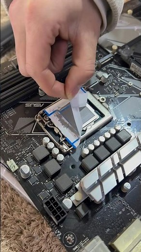 How to Apply Thermal Paste Correctly on CPU | Avoid Overheating Disasters! 🖥️🔥