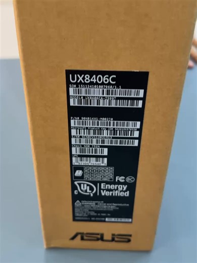 Overview of ASUS Zenbook DUO 2025 with AI Features