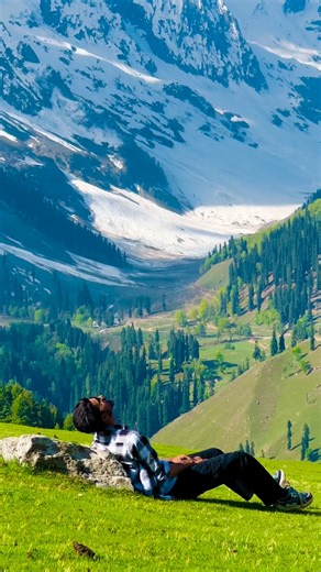 sarfaraz ehmad on Instagram: "naraz kyu hote ho❤️‍🩹 . . . #reels #reelsinstagram #reelitfeelit #trendingreels #viralvideos #view"