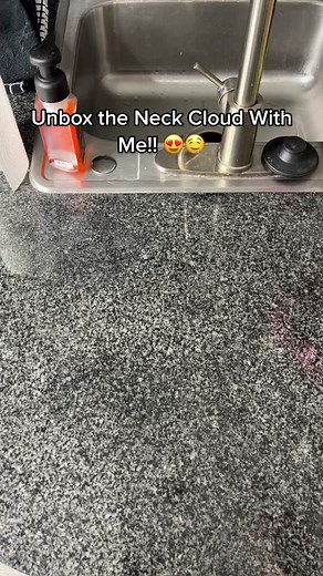 Your neck will thank you! 🤤