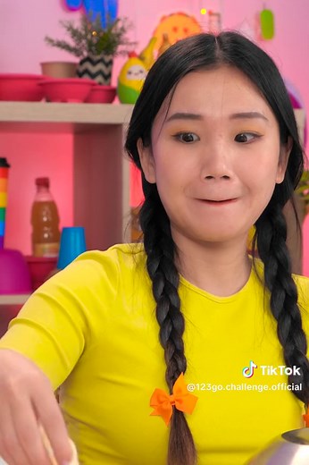 💰💸💰: Who Eats Better? Rich, Broke, or Giga Rich? Food Challenge Showdown!