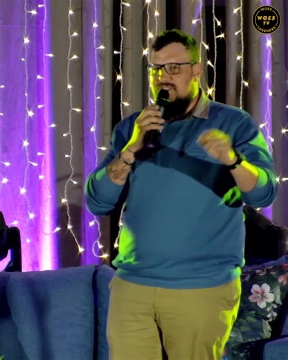 🎬 ’n Boodskap wat aan die hart vat. Tydens die Primêre Skool Worcester se Strikdas Legendes-aand het Jaco Van Dyk vir Pietman PJ Visser genooi om met sy unieke wysheid en eerlikheid ’n boodskap aan die gehoor te bring. Soms is dit nie die groot toespraak of die ligte wat saak maak nie, maar daardie een opregte woord wat jou laat stilbly en dink. 🌟 Hier is Pietman Visser se spesiale boodskap. Eerlik, diep en vol waarheid. #WPSLegendes #StrikdasAand #PietmanVisser #Inspirasie #Motivering #WoesTV