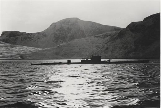 Fact Slap 👋 Today in 1943, the Kriegsmarine Weather Station Kurt begins broadcasting back to Occupied France. The small remote automated weather station had been placed at Martin Bay, Labrador in such a remote location that it was not discovered until 1977 and its true origin only discovered in 1981, it had been assumed to have been a Canadian experiment. The weather station was set up by the crew of U-537 who had departed from Norway on the 30th of September and made her transatlantic dash, re