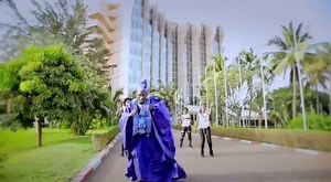 Salif Widga demande pardon à travers la chanson "SOUGRI". C'est notre coup de cœur du jour. | Fasozik