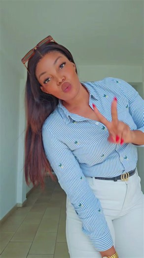 Vidéos de Armelle. M 🇬🇦 (@armelle.m1) avec son original - OUATTARA JOHNNY BRAISE