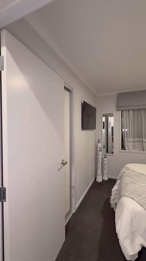 GRWM | laughs | going back to work | day in a life of a flight attendant ✈️ . . . . . #attitudeofgratitude #grwm #abundance #attitudeofgratitude #gratitude #kiaora #cabincrew #aviation | Te Aorere Redmond