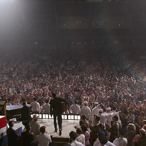 Baz Luhrmann's glitter bomb of a biopic ELVIS is still showing at Curzon. See Austin Butler transform into the King of rock 'n' roll in all his hip-swivelling glory. | Curzon