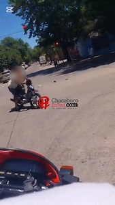 56K views · 229 reactions | Post accidente de Av Garay e Italia el motociclista volvió a caer del rodado. Fue aprehendido por la policía. Más info en nuestra web! | Chacabuco en Red | Facebook