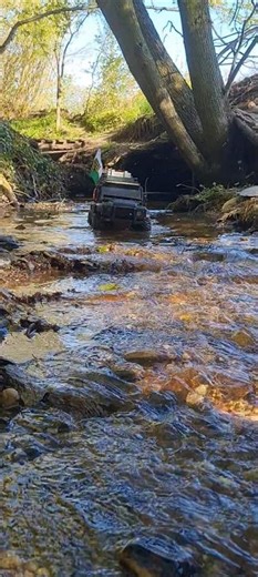 Der ultimative Härtetest: Mein Land Rover Defender im nassen Element #offroad#water#trx4