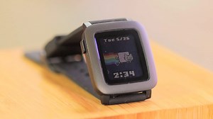 Pebble Time: A smartwatch with longer battery life - Video