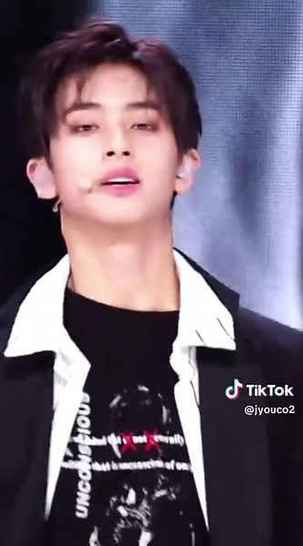 Kim Minkyu's Remarkable Improvement in Produce X 101