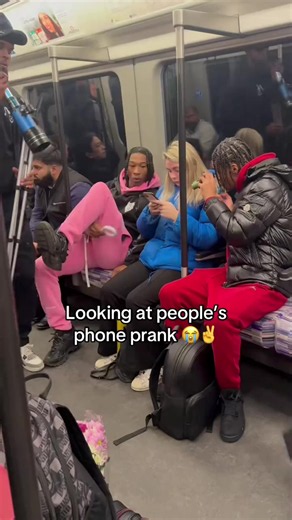 broooo #prank #fyp #trending | looking at peoples phone prank
