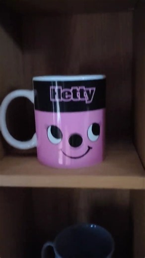 What's Your Favourite Coffee Mug ? #vintagehoover