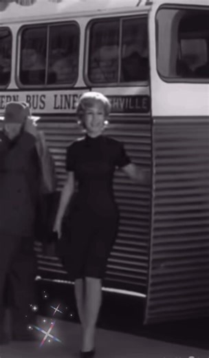 Hot Gorgeous, Stunning Lady In The City 🔥..1962- Beautiful Barbara Eden 🔥🧞‍♀️❤️‍🔥..#hollywood #beauty #legend #b #fyp