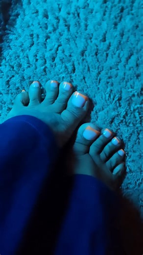 Nite Lite #fblifestyle #prettyfeetgang #HealthyFeet #feet #nite | Toelishestoo