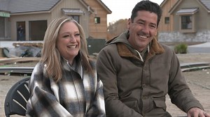 263K views · 20K reactions | Jonathan Knight and Kristina Crestin open up about their "fear" of competing. | Entertainment Tonight | Facebook