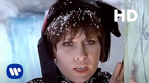 Pretenders - 2000 Miles (Official Music Video) [HD] | Han Maas