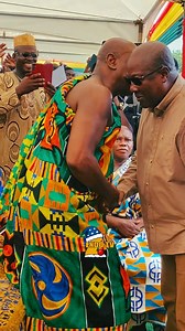 President John Dramani Mahama exchanges pleasantry with Togbe Afede XIV at SOD CUTTING ceremony for HO OXYGEN CITY HOUSING PROJECT. #greetings #DettyDecember #worldcup | Zendo Tv