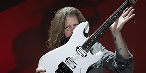Jim Root and Charvel Unveil Signature Pro-Mod San Dimas Models