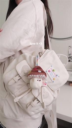 Vans Mini Backpack Unboxing and First Impressions