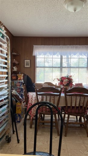 Heart shaped large Valentines cookie PC heart shaped stone | Pinky Ma's Cakes, Cookies & Candy