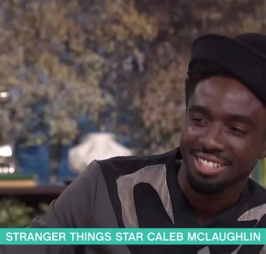 Stranger Things First Kisses: Max & Lucas Moments