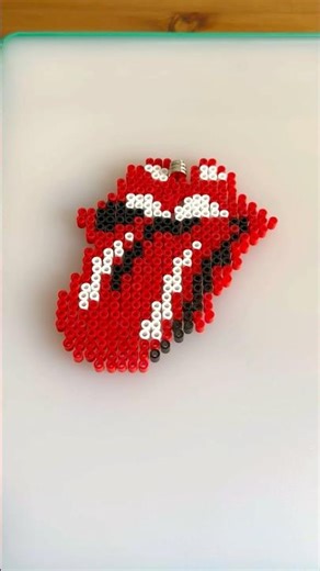 Tongue and Lips LOGO! #satisfying #reverse