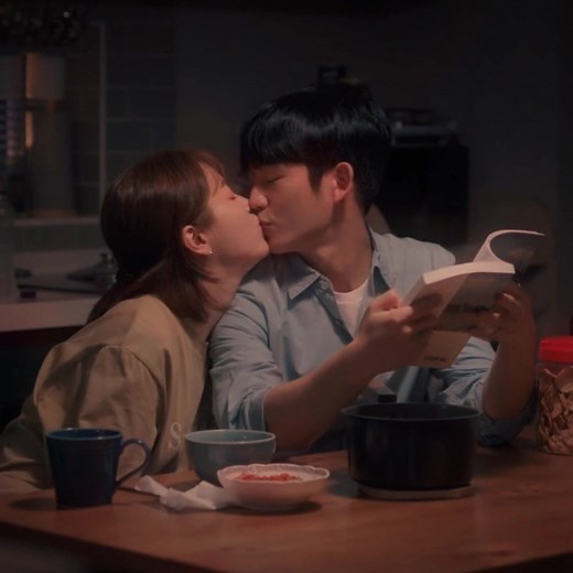 Explore the Best Moments of One Spring Night with Jung Hae-in and Han Ji-min