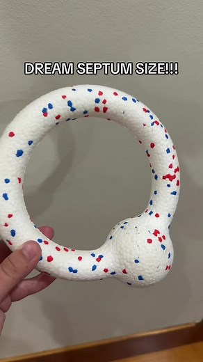 Discover the Perfect 00g Stretched Septum Size