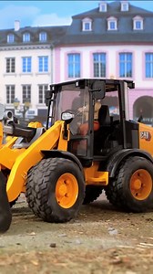 Whether you’re moving gravel, pebbles, or dirt, the new CAT Wheel Loader has got you covered! Its articulated steering, functional arm, and removable shovel make every task an adventure. The BRUDER slip-on frontloader accessory (item no. 02318) is the ideal addition to this wheel loader. Get ready to dig in with Bruder construction sets! 🏗️🚧 Shop today at www.brudertoyshop.com or visit your nearest Bruder Toys retailer: https://www.brudertoys.com/en/service/store-locator.html #CATWheelLoader #