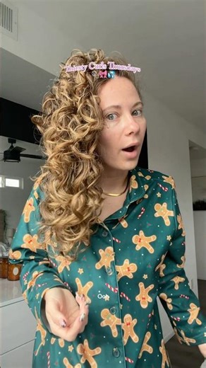 Thirsty curls Thursdays 🫧🎀💦 #curlyhair #hair #haircare #curls #wavyhair