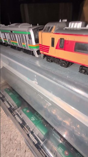 制御方式は異なっても最高速度は同じなので、グリーン車応援列車としてE217系湘南色に国鉄型の183系1000番台を連結(そもそも出来ないしやる必要が無い連結パターンその2)