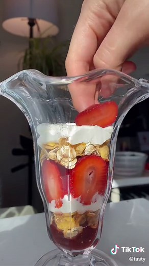 Japanese-Inspired Strawberry Sundae Recipe