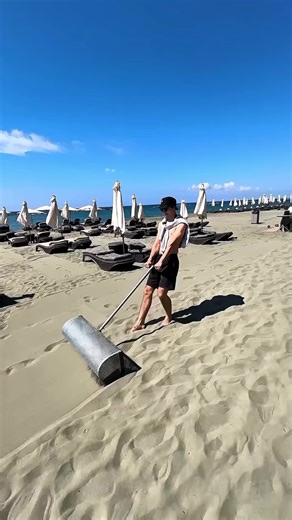 Beach Cleaning Treasure Hunt: Fun for Everyone