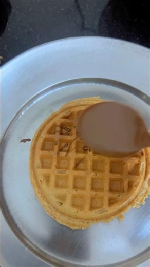 Easy Healthy Oats Waffle in 5 minutes #recipe #healthy #viral #trending #waffle