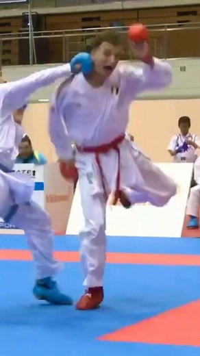 HARD KUMITE 🥊🫣😳KARATE K1 Premier League CITY: Fukuoka (Japan 🇯🇵) DATE: June 8-11 ATHLETE: ZHANGBYR B. KUMITE: -75kg TEAM: KAZAKHSTAN 🇰🇿 #karate #karateforlife #karatevideo #karatelove #karatelife #Karate1Fukuoka2023 #itsjustkarate It’s Just Karate 🥋 | Karate Magazine Italia
