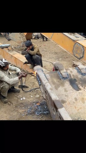 Replacing Bucket Teeth #bucket #theeth #restoration