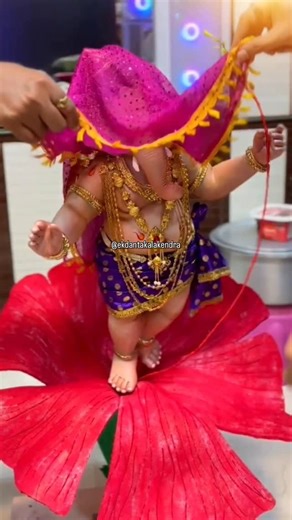 Ekdanta Kala Kendra on Instagram: "Cutest Bappa 😍 . #bappa #ganpati #ganpatibappa #ganesha #cutebappa #baalganpati #moriya"
