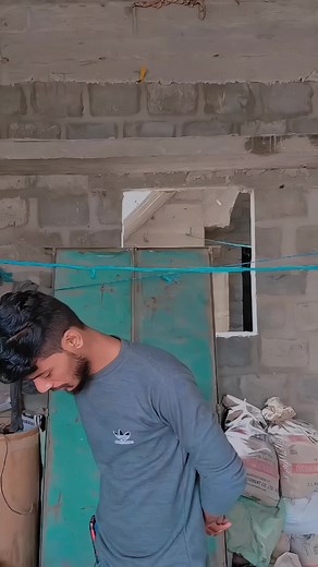 Exploring a Room Under Construction: Design Insights