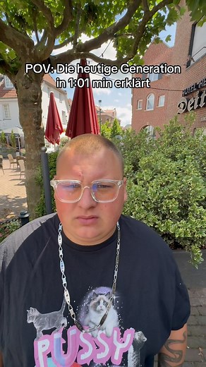 Gibt es noch Kinder, die Pokémon Karten sammeln😂😭#foryou #meme #comedy #viral #reels #fypage #explorer #retable #kidsdecor #kids #humor #fypage | Florian Agf