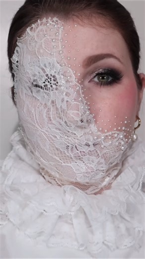 LACE FACE 😶 #facepainting #lacemakeup #laceface #makeuptrends #makeupremoval #lace