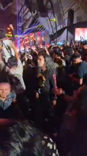 17K views · 346 reactions | Selendang Merdeka - Xpdc Lagu x abeh lg mc dah masuk buat ucapan 臘臘 btl² x tau lagu Xpdc mc dia ni 藍藍 #xpdc #kpy #metal #brutal #headbang #reelsvideoシ #reelsviralシ #fypシ゚viralシfypシ゚ #fypシ゚viralシ #viralreelsシ #reelsfypシ #highlight #follower #fans | Bryan John Treast | Facebook