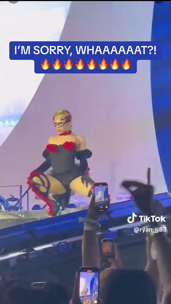 House Down Vogue Dance: Unbelievable Moves!