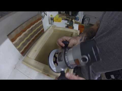 Router Jig for juice grooves in cutting boards
