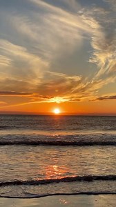 Want to plan a perfect day on Tybee Island? Save and share this reel for your paradise planning resources below: Views: Catch a sunrise at North, Mid or South Beach and a sunset at Backriver Beach or north of Taylor street. Coffee: @tybeancoffee, @mividatybeeisland, @thesurfinggoattybee all have delicious brews Do: Explore @fortpulaskinps, take a dolphin tour with @captaindereks, Tybee tour with @tybeetourcompany, climb the @tybeelighthouse and check out the museum, meet local wildlife at @tybee