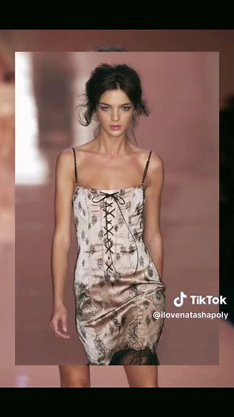 Blumarine Spring - Summer 2004 Collection Showcase
