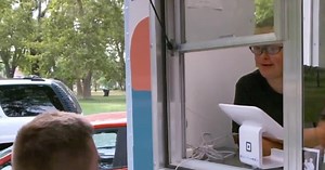 Utah couple with Down Syndrome running popular food truck
