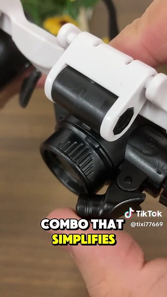 Hey, precision pros! This lighted magnifying glasses for watch repair is your go-to. It gives you the perfect view for intricate work. 🛠️ #PrecisionWork #LightedGlasses #WatchRepairEssential