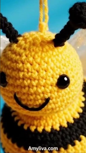 How to Crochet the Cutest Mini Bee 🐝 | Free Pattern #crochet #cutebee #beebeecraft #littlebee #bee